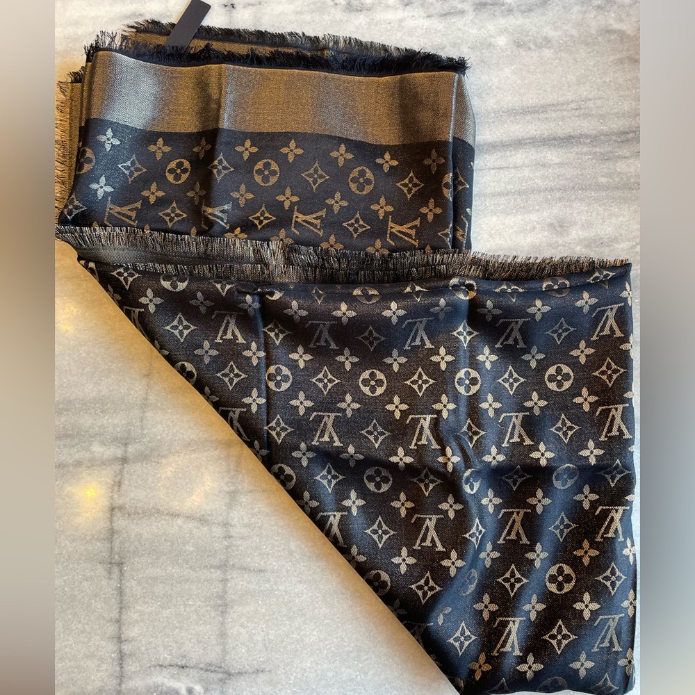 LOUIS VUITTON Monogram Shawl/Scarf (Black/Gold) *** NEW ***